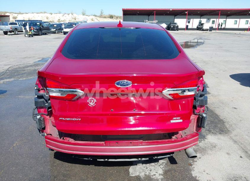 Photo 17 of 2020 Ford Fusion SE (VIN 3FA6P0HD5LR221293)