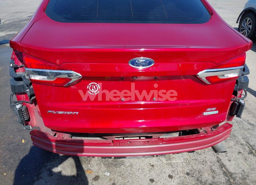 Photo 6 of 2020 Ford Fusion SE (VIN 3FA6P0HD5LR221293)