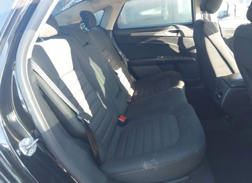 Photo 7 of 2020 Ford Fusion SE (VIN 3FA6P0HD5LR233363)