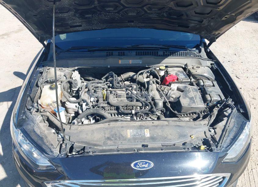 Photo 10 of 2020 Ford Fusion SE (VIN 3FA6P0HD5LR259591)