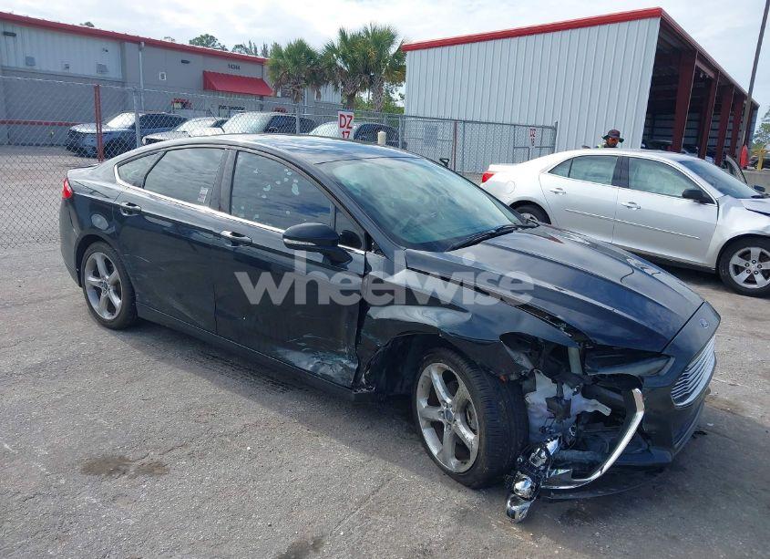 2014 Ford Fusion SE (VIN 3FA6P0HD6ER101523) main photo