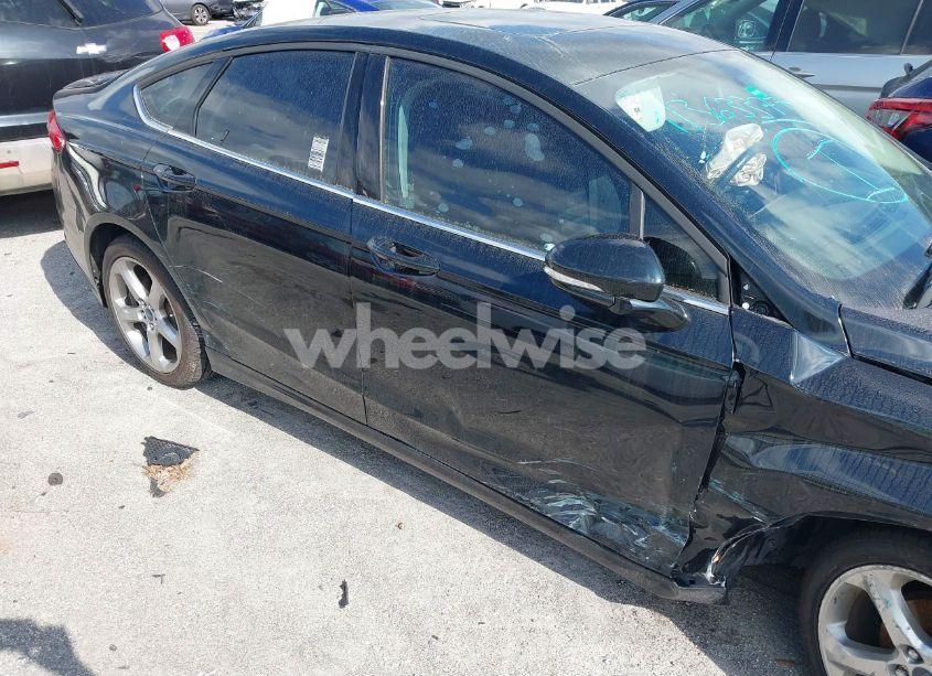 Photo 17 of 2014 Ford Fusion SE (VIN 3FA6P0HD6ER101523)