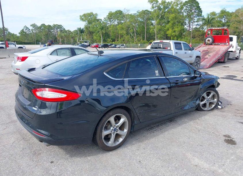 Photo 4 of 2014 Ford Fusion SE (VIN 3FA6P0HD6ER101523)