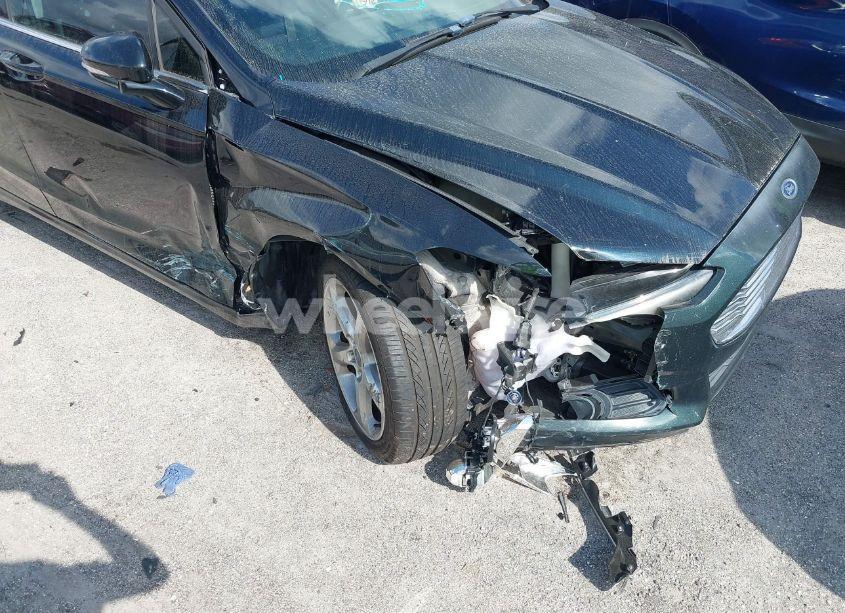 Photo 6 of 2014 Ford Fusion SE (VIN 3FA6P0HD6ER101523)