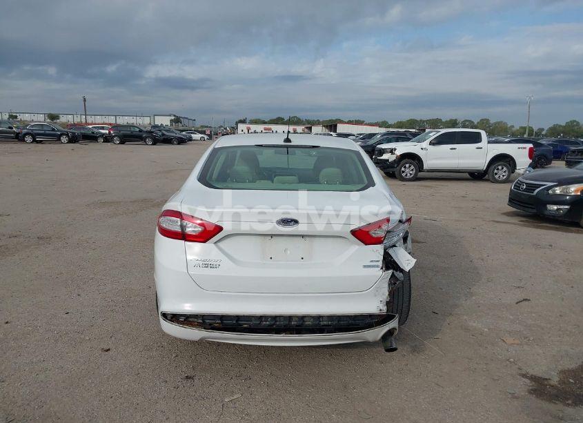 Photo 17 of 2014 Ford Fusion SE (VIN 3FA6P0HD6ER105832)