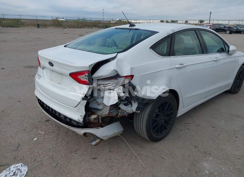 Photo 6 of 2014 Ford Fusion SE (VIN 3FA6P0HD6ER105832)