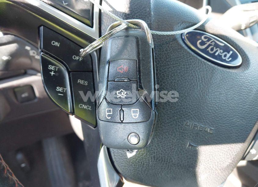 Photo 11 of 2014 Ford Fusion SE (VIN 3FA6P0HD6ER120363)