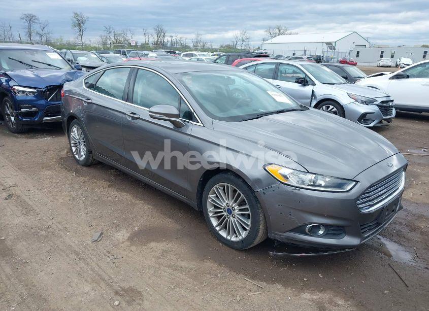 2014 Ford Fusion SE (VIN 3FA6P0HD6ER175119) main photo