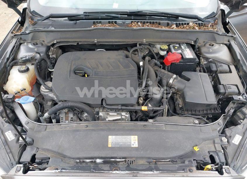 Photo 10 of 2014 Ford Fusion SE (VIN 3FA6P0HD6ER175119)