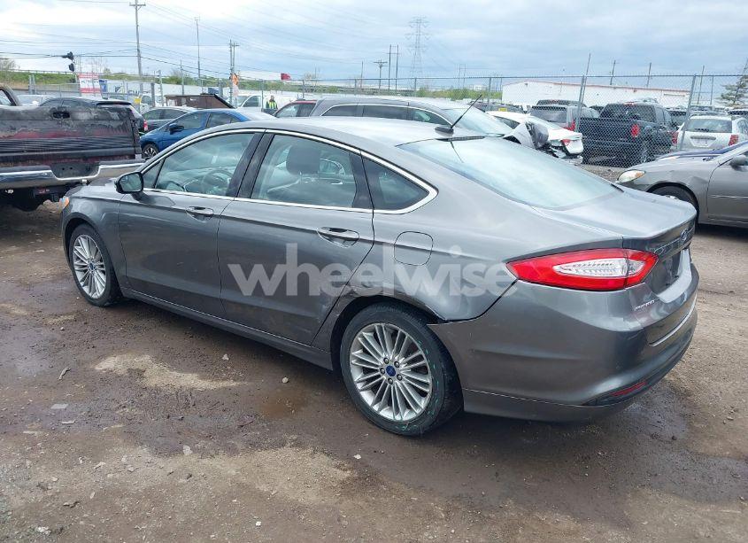 Photo 3 of 2014 Ford Fusion SE (VIN 3FA6P0HD6ER175119)