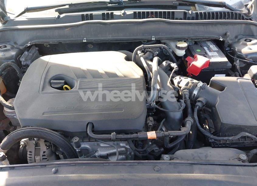 Photo 10 of 2014 Ford Fusion SE (VIN 3FA6P0HD6ER199341)