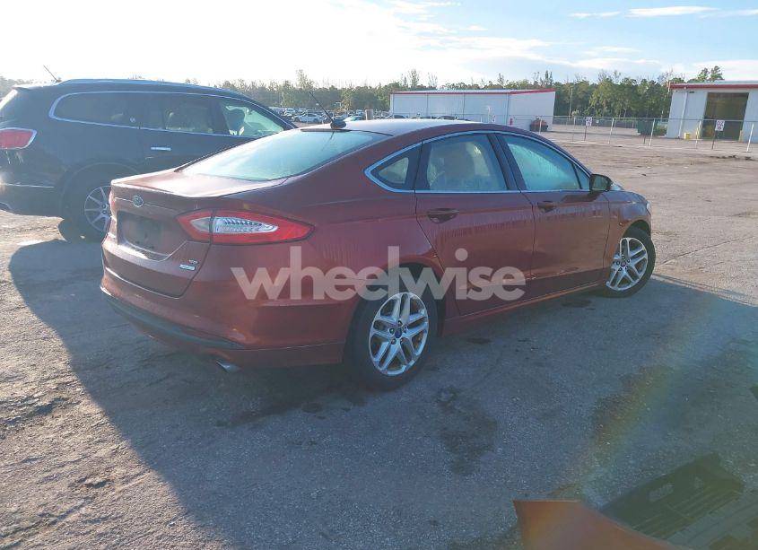 Photo 4 of 2014 Ford Fusion SE (VIN 3FA6P0HD6ER224495)
