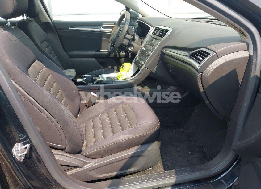 Photo 5 of 2014 Ford Fusion SE (VIN 3FA6P0HD6ER305271)