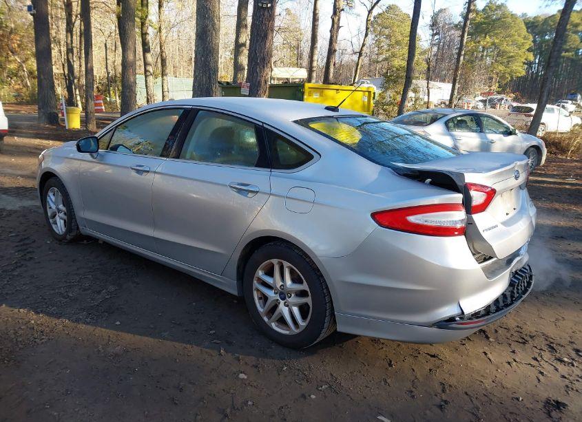 Photo 3 of 2014 Ford Fusion SE (VIN 3FA6P0HD6ER312429)