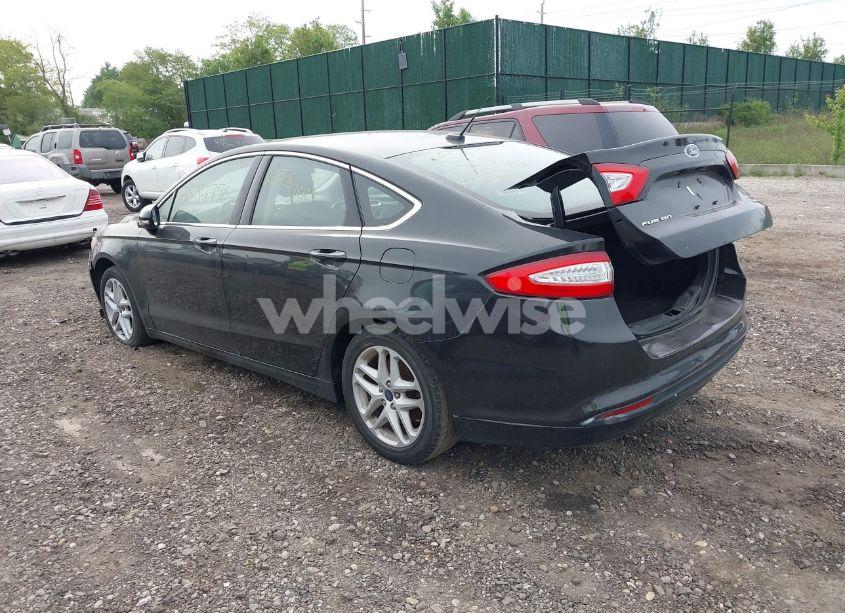 Photo 3 of 2014 Ford Fusion SE (VIN 3FA6P0HD6ER371769)