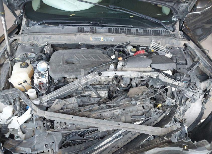 Photo 10 of 2015 Ford Fusion SE (VIN 3FA6P0HD6FR104973)