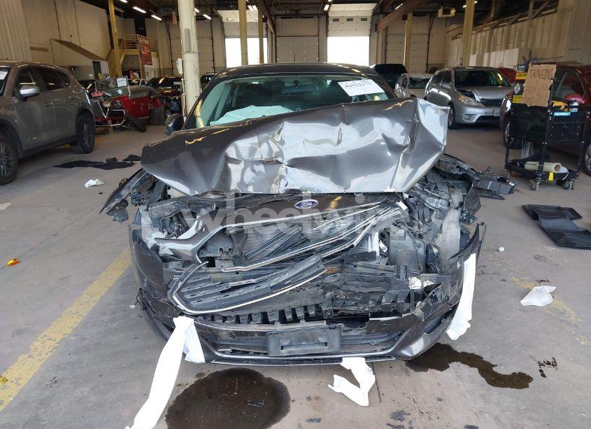 Photo 12 of 2015 Ford Fusion SE (VIN 3FA6P0HD6FR104973)