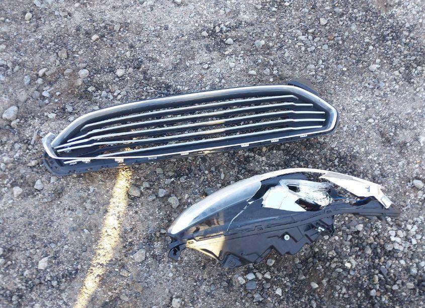 Photo 12 of 2015 Ford Fusion SE (VIN 3FA6P0HD6FR177731)