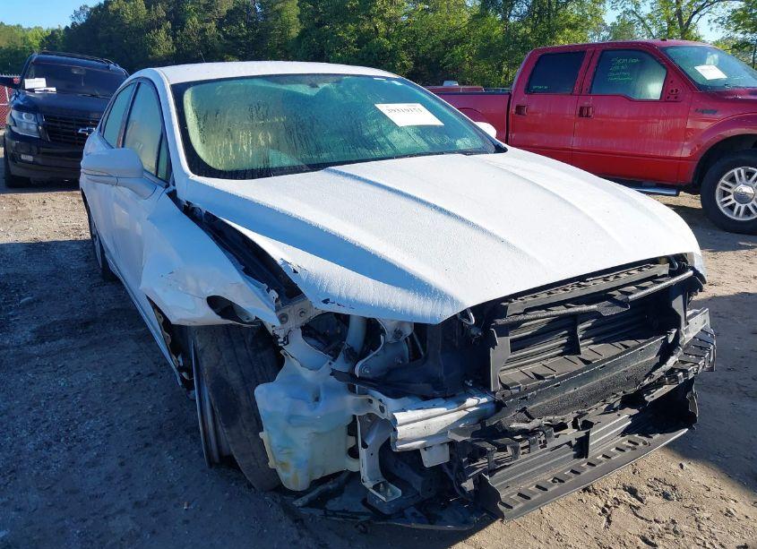 Photo 6 of 2015 Ford Fusion SE (VIN 3FA6P0HD6FR177731)