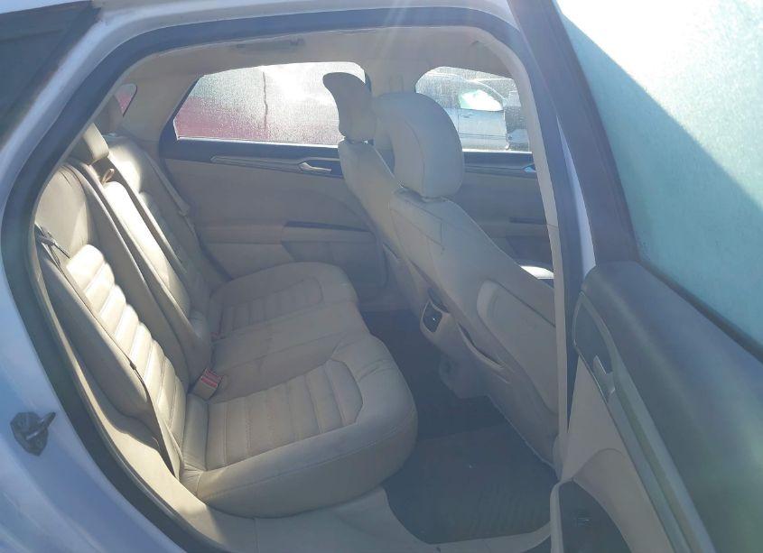 Photo 8 of 2015 Ford Fusion SE (VIN 3FA6P0HD6FR177731)