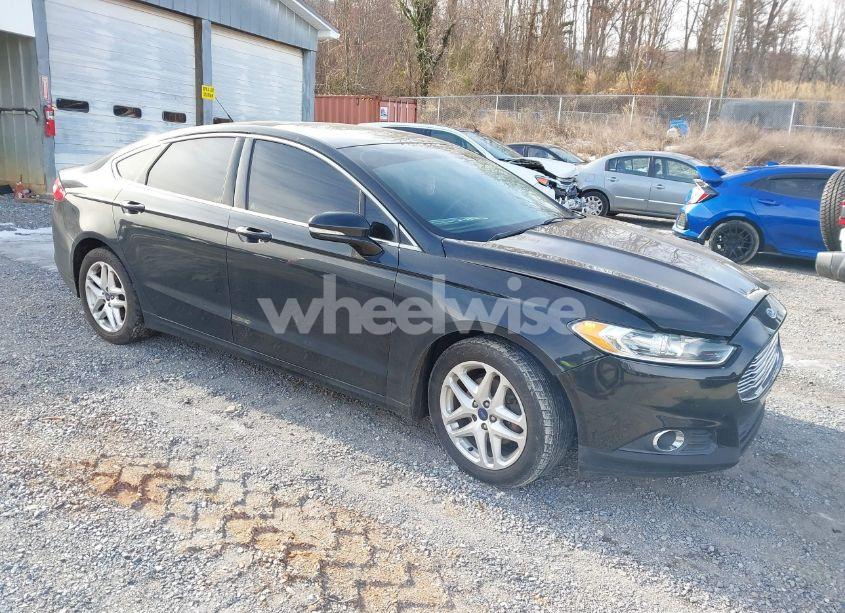 2015 Ford Fusion SE (VIN 3FA6P0HD6FR188664) main photo