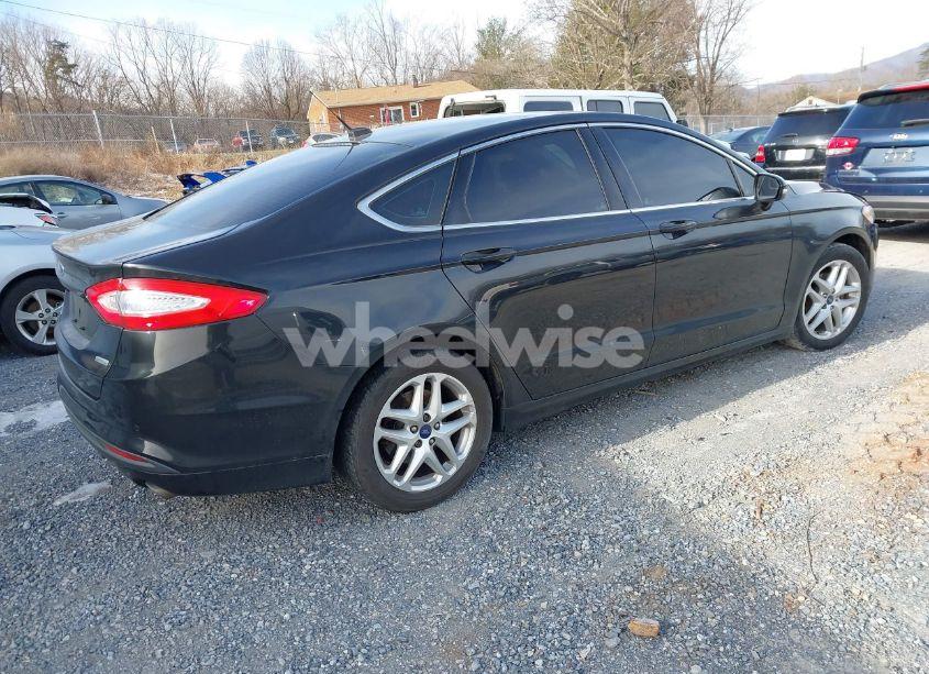 Photo 4 of 2015 Ford Fusion SE (VIN 3FA6P0HD6FR188664)