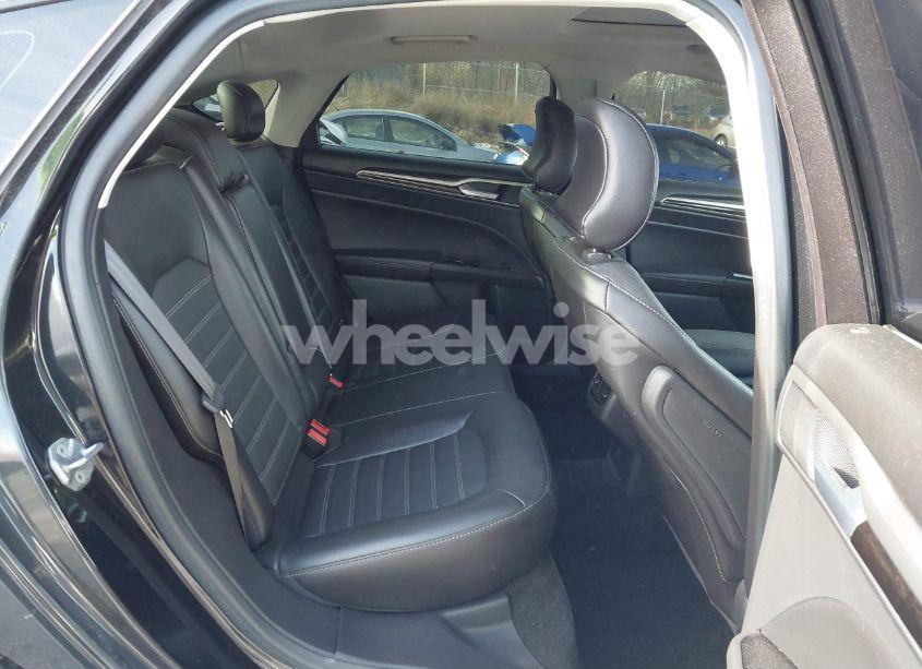 Photo 8 of 2015 Ford Fusion SE (VIN 3FA6P0HD6FR188664)