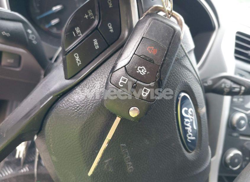 Photo 11 of 2015 Ford Fusion SE (VIN 3FA6P0HD6FR208413)