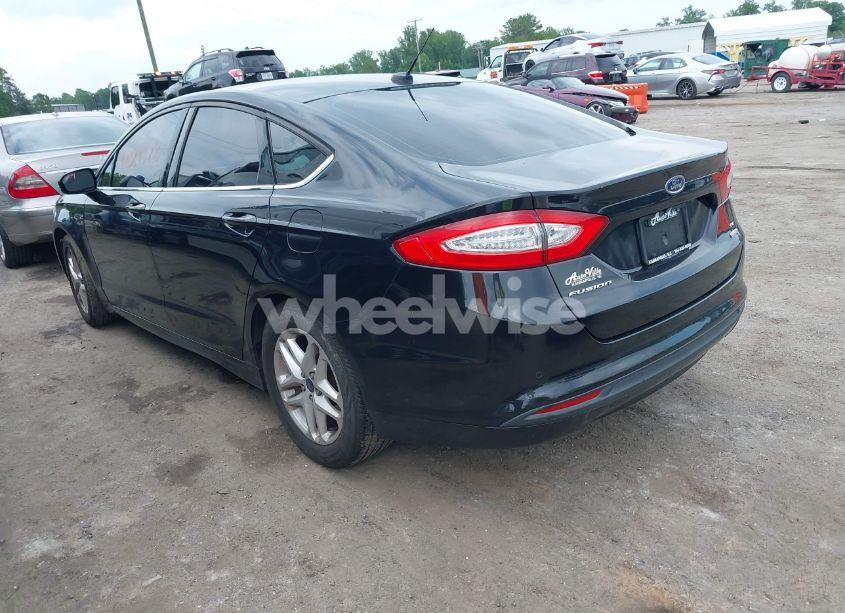 Photo 3 of 2015 Ford Fusion SE (VIN 3FA6P0HD6FR208413)