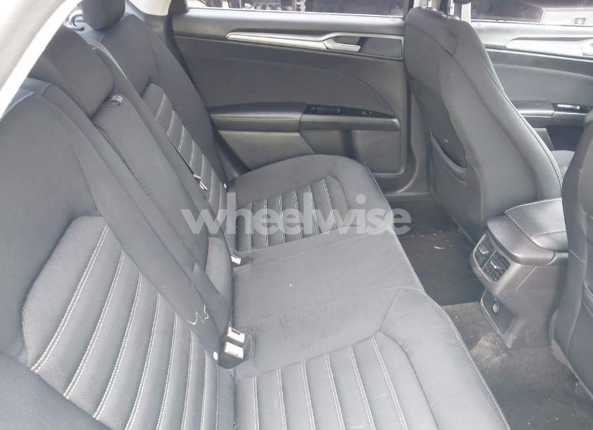 Photo 8 of 2015 Ford Fusion SE (VIN 3FA6P0HD6FR208413)