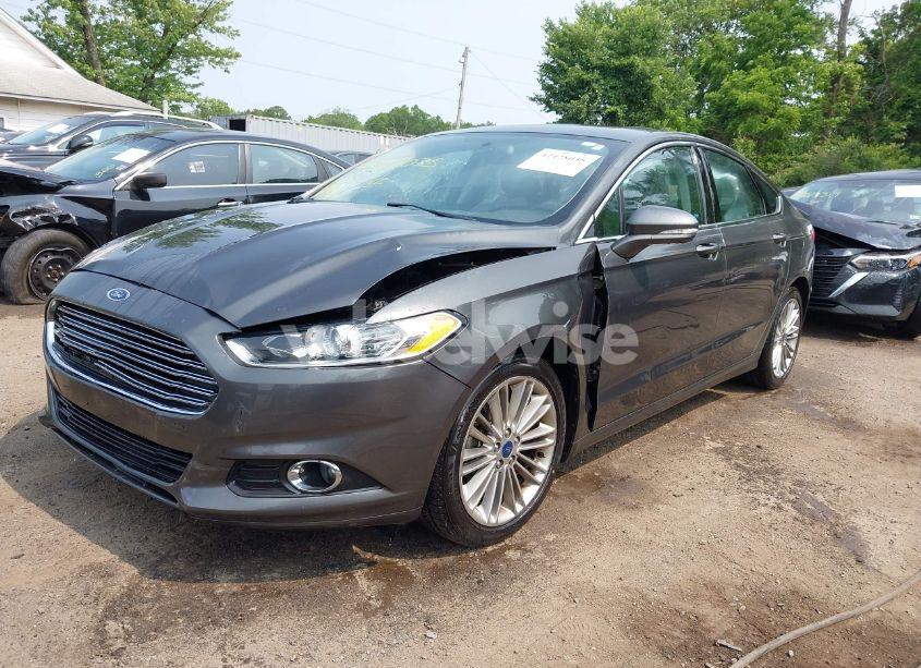 Photo 2 of 2015 Ford Fusion SE (VIN 3FA6P0HD6FR273066)