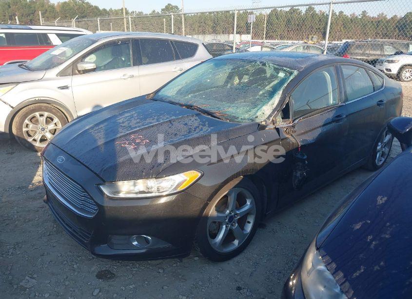 Photo 2 of 2015 Ford Fusion SE (VIN 3FA6P0HD6FR274332)