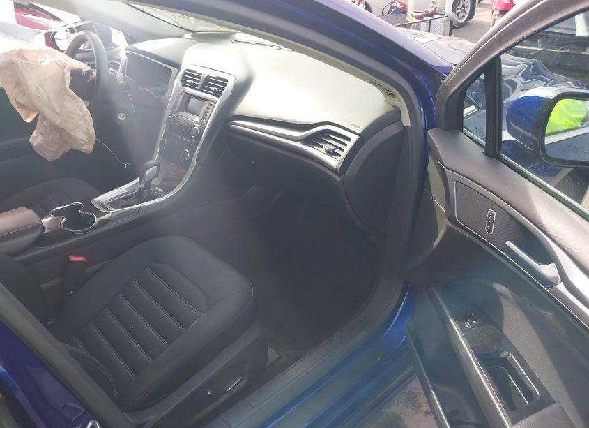 Photo 5 of 2015 Ford Fusion SE (VIN 3FA6P0HD6FR302808)