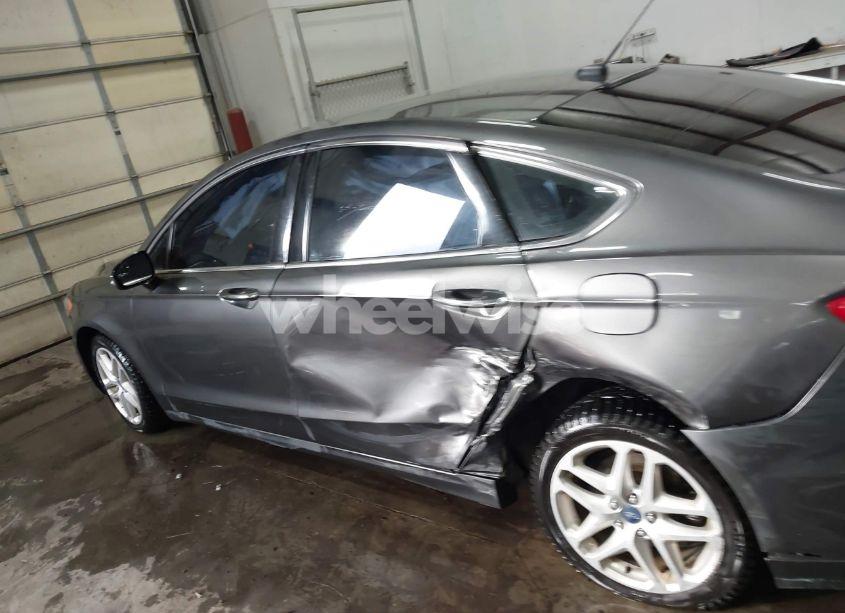 Photo 14 of 2016 Ford Fusion SE (VIN 3FA6P0HD6GR105719)