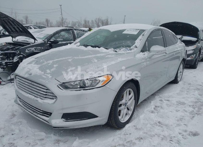 Photo 2 of 2016 Ford Fusion SE (VIN 3FA6P0HD6GR180422)
