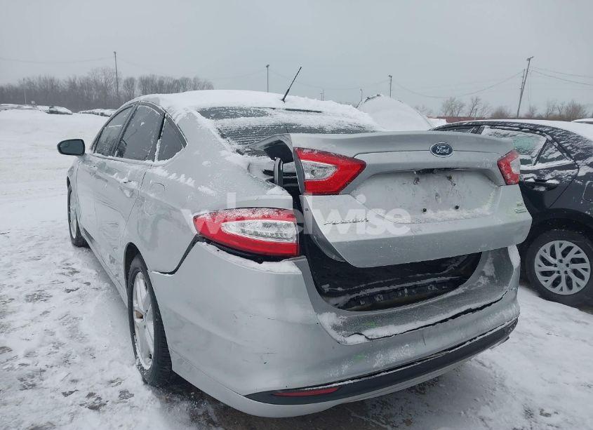 Photo 6 of 2016 Ford Fusion SE (VIN 3FA6P0HD6GR180422)