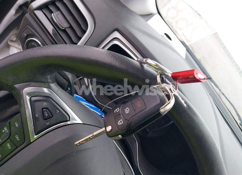 Photo 11 of 2016 Ford Fusion SE (VIN 3FA6P0HD6GR186401)