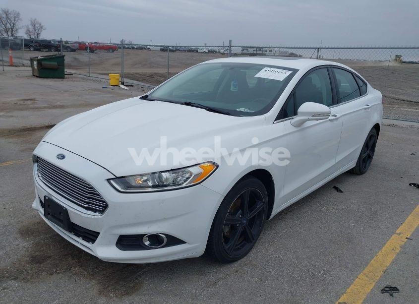 Photo 2 of 2016 Ford Fusion SE (VIN 3FA6P0HD6GR186401)