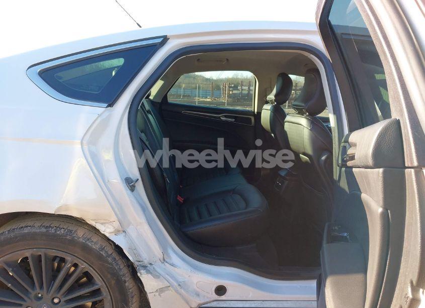 Photo 8 of 2016 Ford Fusion SE (VIN 3FA6P0HD6GR190318)