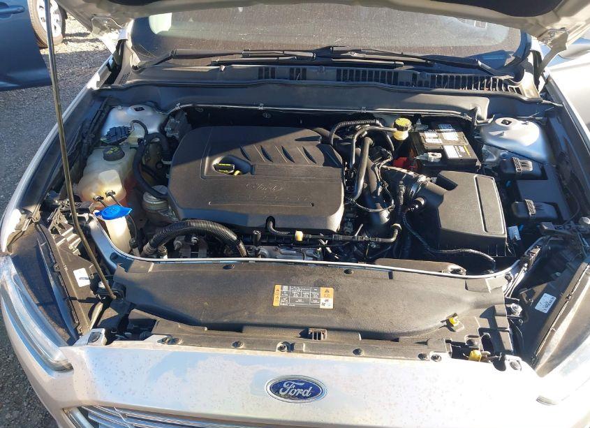 Photo 10 of 2016 Ford Fusion SE (VIN 3FA6P0HD6GR233698)