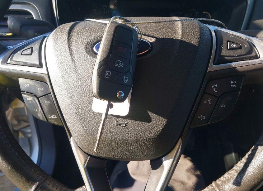 Photo 11 of 2016 Ford Fusion SE (VIN 3FA6P0HD6GR233698)