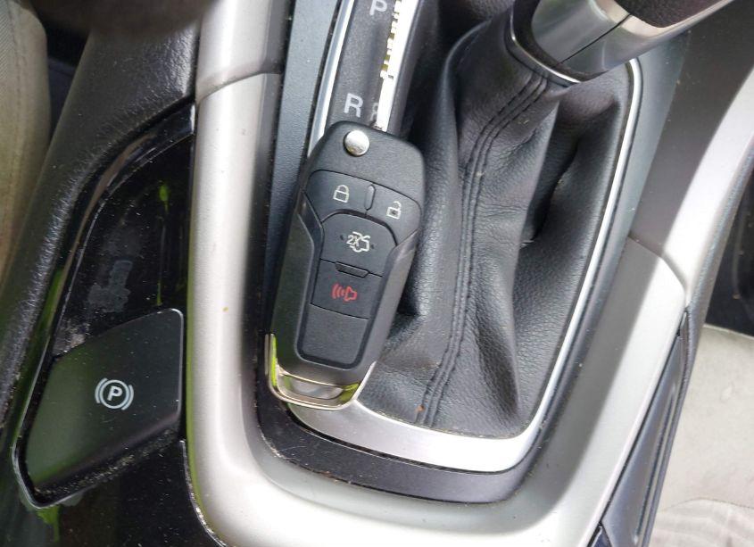 Photo 11 of 2016 Ford Fusion SE (VIN 3FA6P0HD6GR235046)