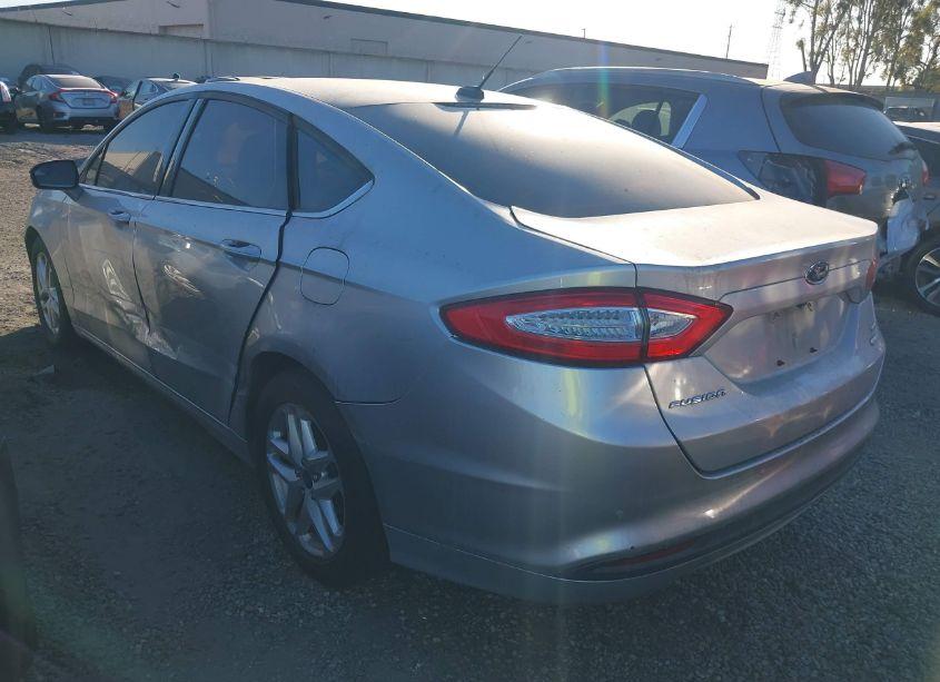Photo 3 of 2016 Ford Fusion SE (VIN 3FA6P0HD6GR235046)