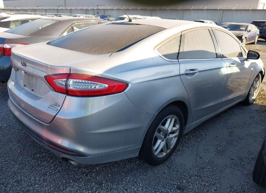 Photo 4 of 2016 Ford Fusion SE (VIN 3FA6P0HD6GR235046)