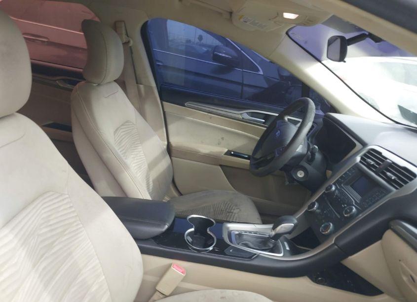 Photo 5 of 2016 Ford Fusion SE (VIN 3FA6P0HD6GR235046)