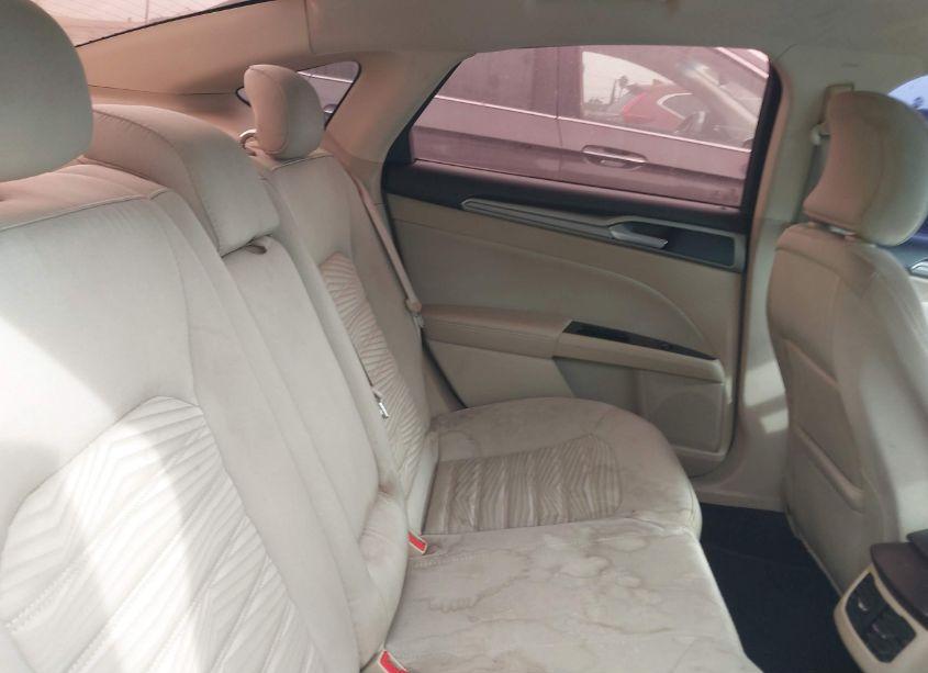 Photo 8 of 2016 Ford Fusion SE (VIN 3FA6P0HD6GR235046)