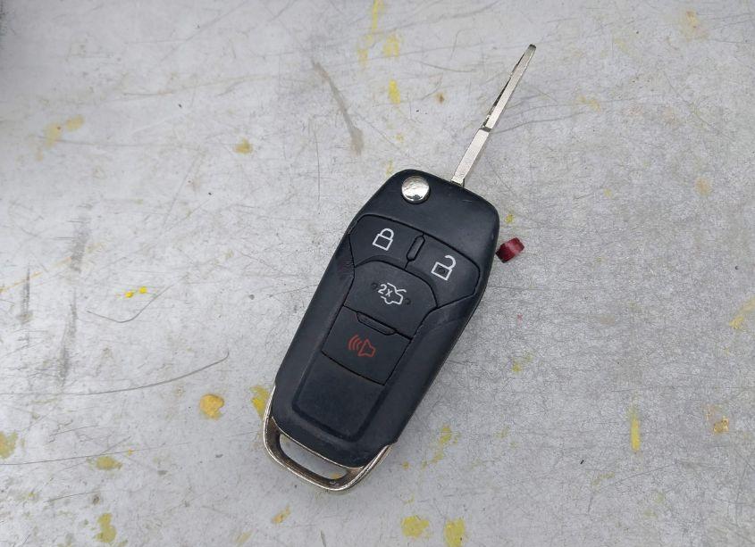 Photo 11 of 2016 Ford Fusion SE (VIN 3FA6P0HD6GR239050)