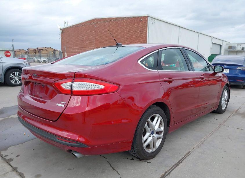 Photo 4 of 2016 Ford Fusion SE (VIN 3FA6P0HD6GR245897)
