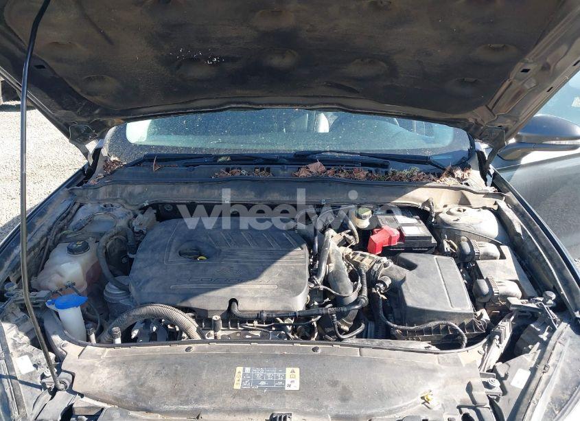 Photo 10 of 2016 Ford Fusion SE (VIN 3FA6P0HD6GR260805)