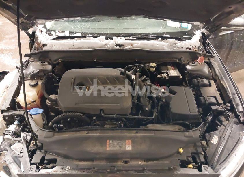 Photo 10 of 2016 Ford Fusion SE (VIN 3FA6P0HD6GR271612)